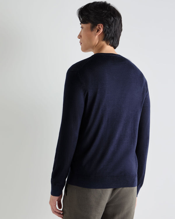 N.Peal Men's Conduit Fine Gauge Cashmere V Neck Jumper Summer Navy Blue