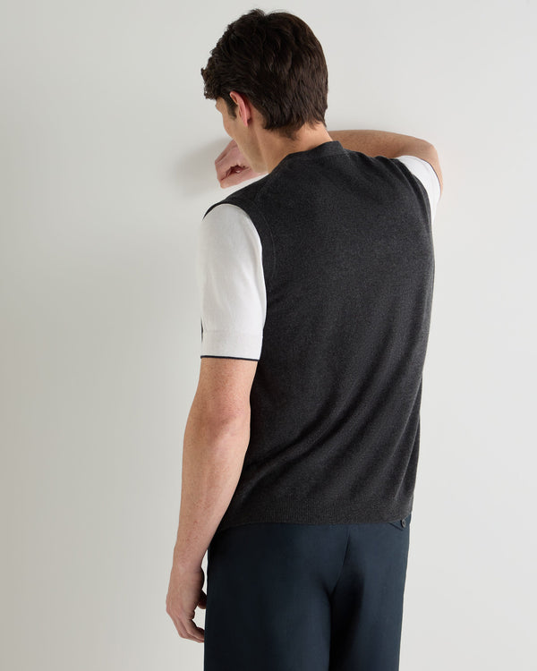 N.Peal Men's Sleeveless Cashmere Tank Top Deep Charcoal Grey