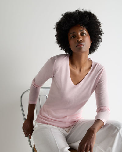 N.Peal Women's Imogen Superfine Cashmere V Neck Jumper Rosewater Pink