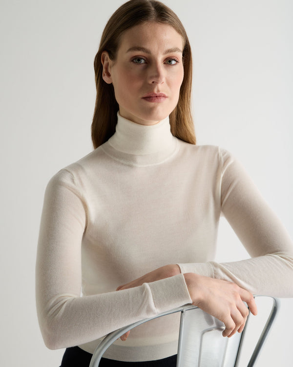 N.Peal Women's Margot Superfine Cashmere Roll Neck Jumper New Ivory White