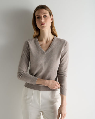 N.Peal Women's Phoebe V Neck Cashmere Jumper Oat Grey