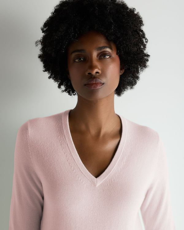 N.Peal Women's Phoebe V Neck Cashmere Jumper Powder Pink