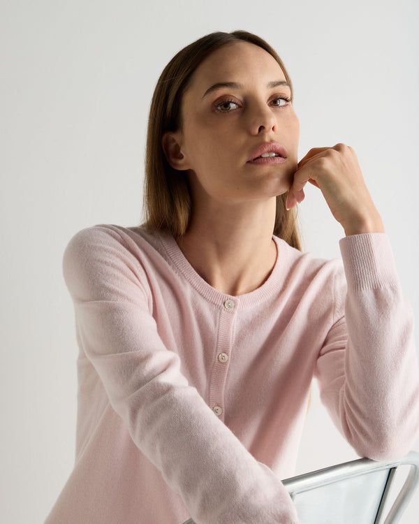 N.Peal Women's Olivia Round Neck Cashmere Cardigan Powder Pink