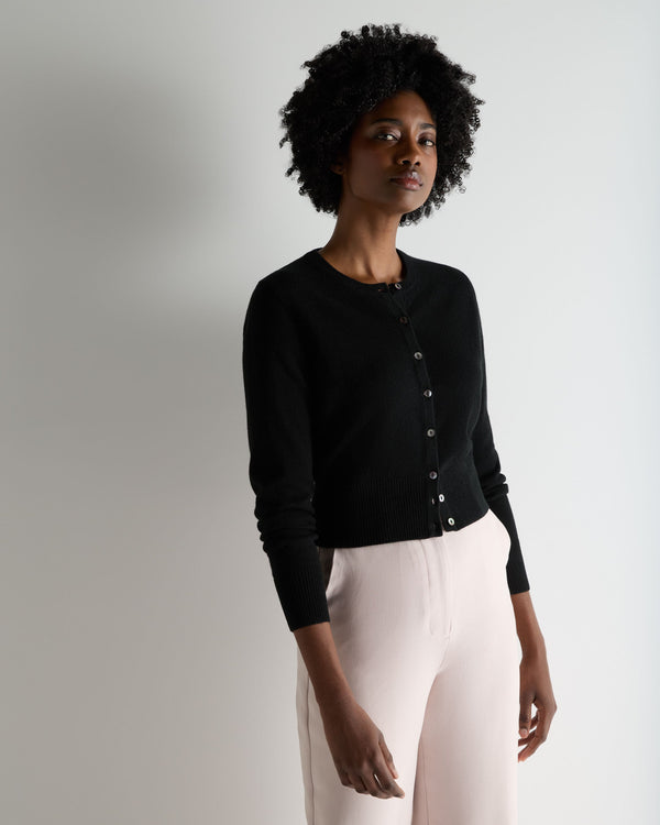 N.Peal Women's Ivy Cropped Cashmere Cardigan Black