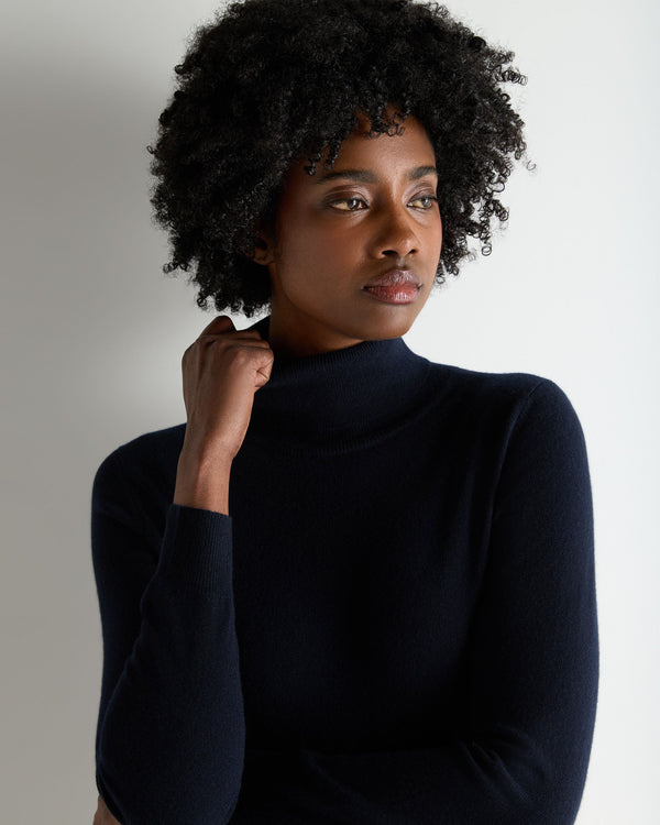 Women's Luna Roll Neck Cashmere Jumper Navy Blue