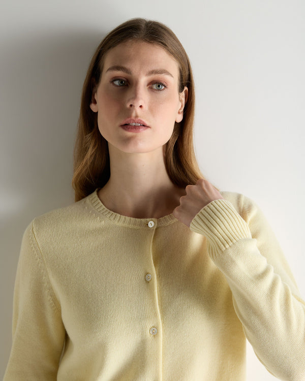 N.Peal Women's Chunky Crop Cashmere Cardigan Butter Yellow