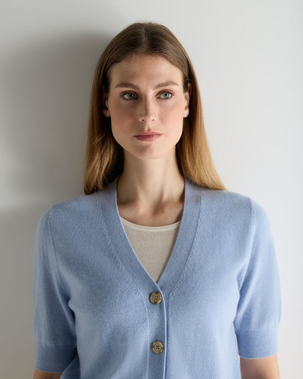 N.Peal Women's Clara V Neck Cashmere Cardigan Sea Mist Blue