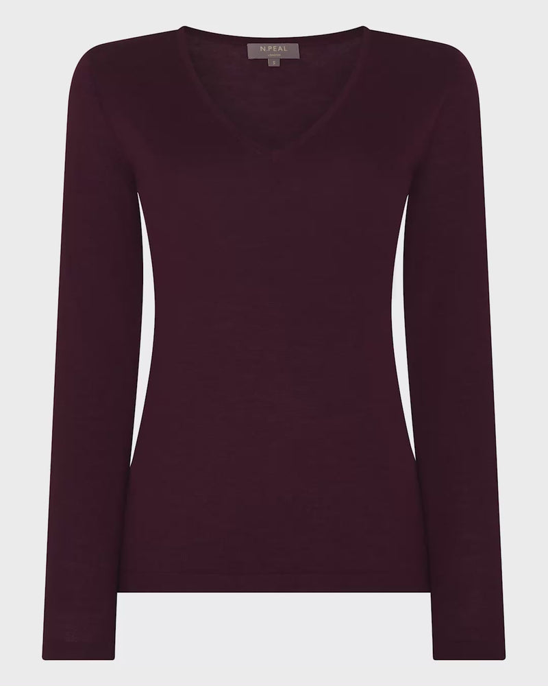 N.Peal Women's Imogen Superfine Cashmere V Neck Jumper Damson Red