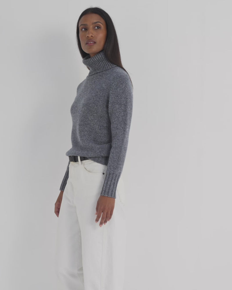 N.Peal Women's Hazel Chunky Roll Neck Cashmere Jumper Grey Melange