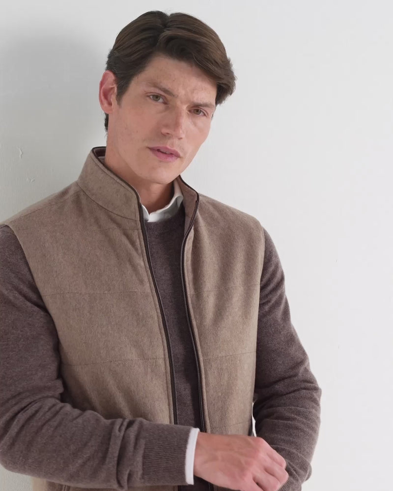 N.Peal Men's Belgravia Cashmere Gilet Taupe Brown