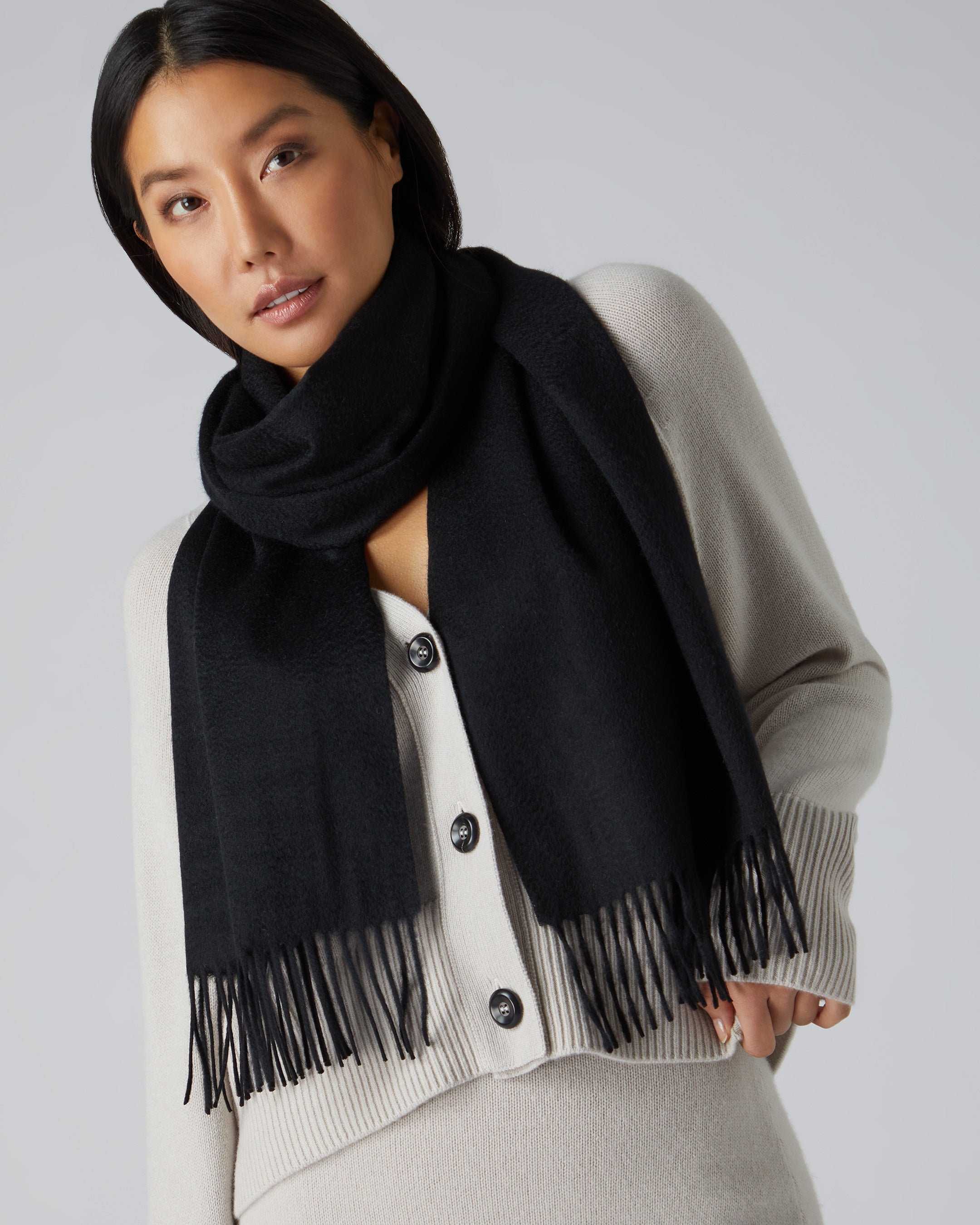 Cashmere black scarf hotsell