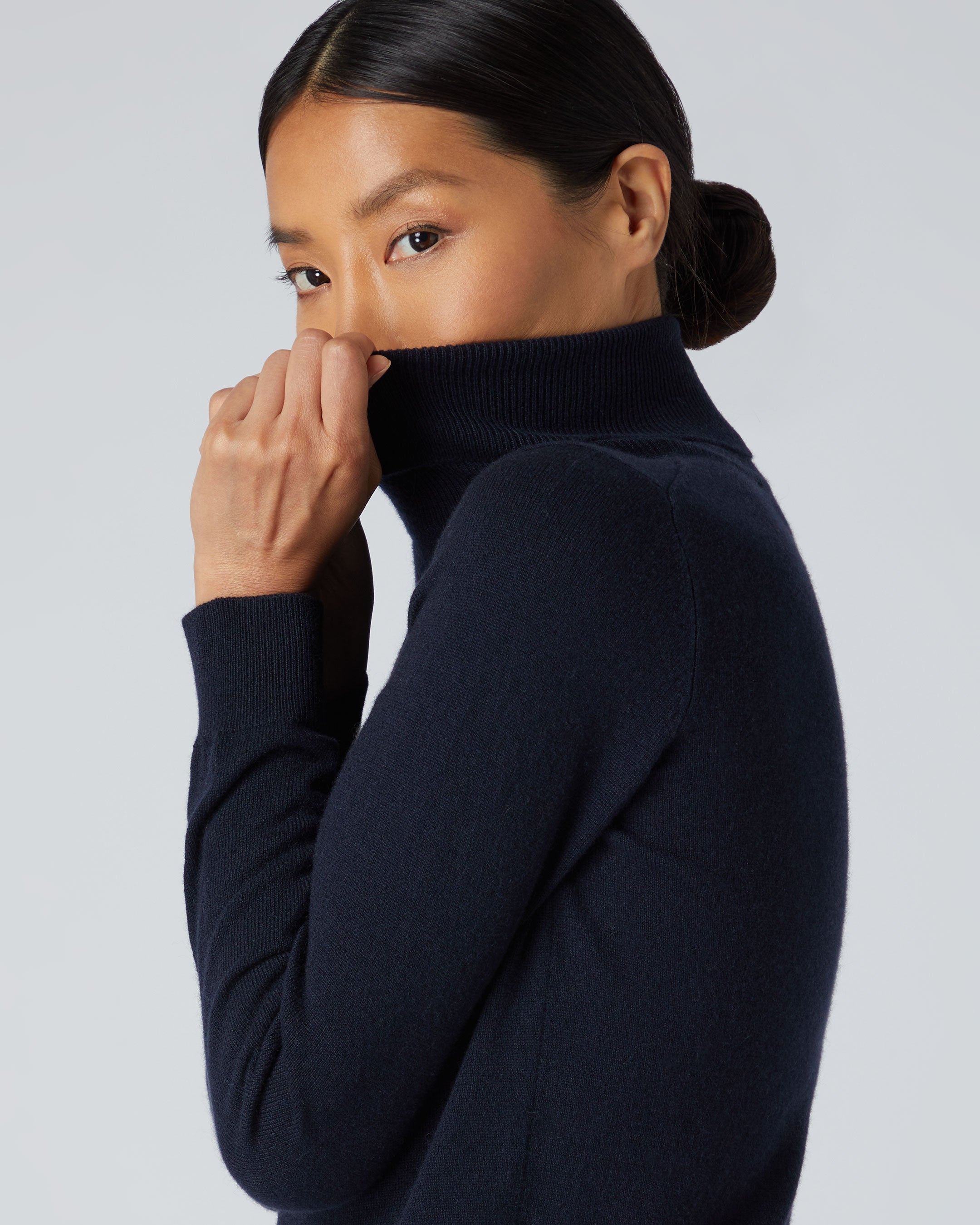 Women s Polo Neck Cashmere Jumper Navy Blue N.Peal