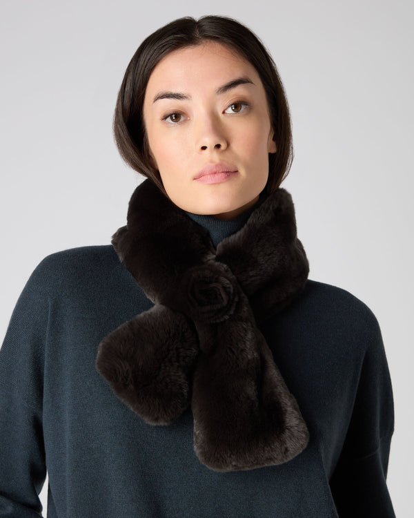 N.Peal Women's Fur Neck Warmer Dark Brown