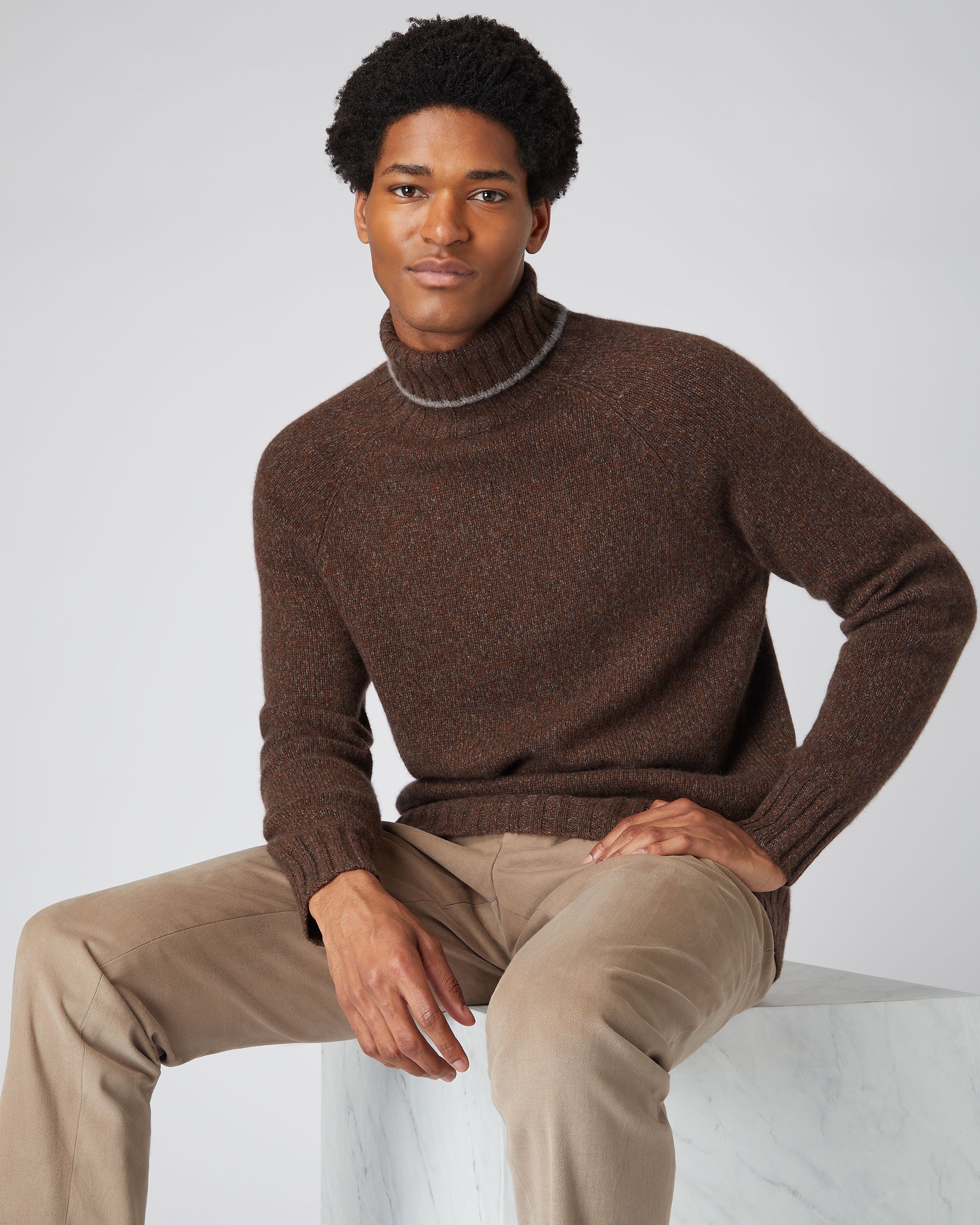 Cashmere roll 2025 neck jumper mens