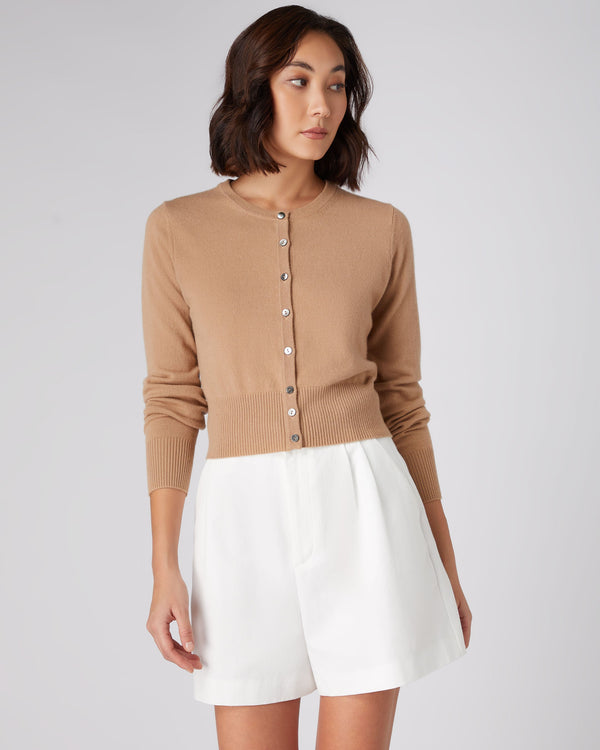 N.Peal Women's Long Sleeve Cropped Cashmere Cardigan Sahara Brown