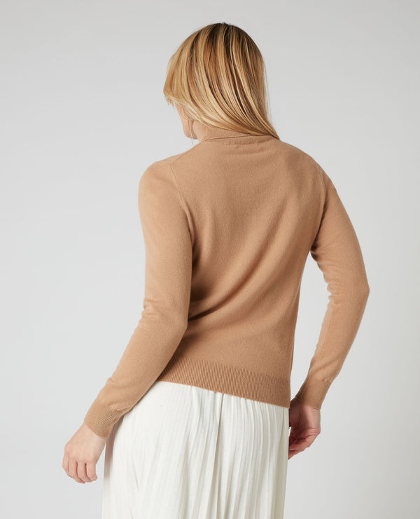 N.Peal Women's Polo Neck Cashmere Jumper Sahara Brown