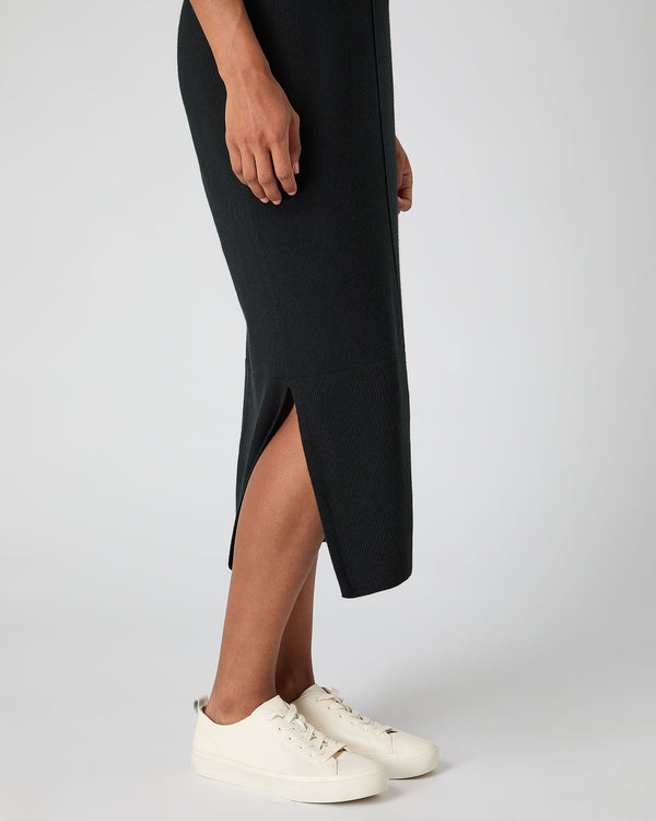 N.Peal Women's Straight Cashmere Skirt Black